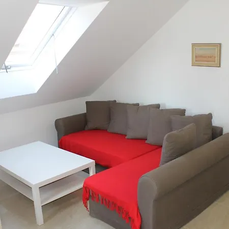 Pri Auparku Piest'any