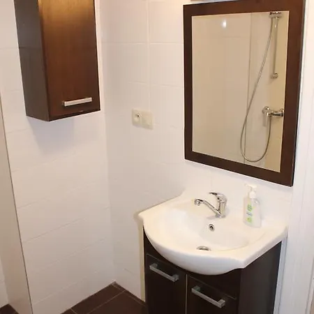 Apartman Pri Auparku Pöstyén