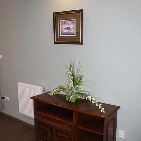 Pri Auparku Apartman Pöstyén