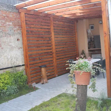 Pri Auparku Apartman *